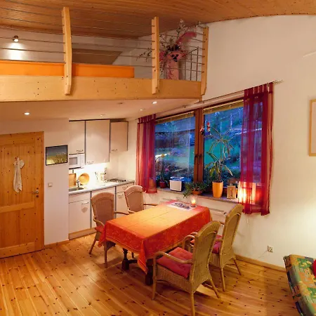 En Raussel Apartment